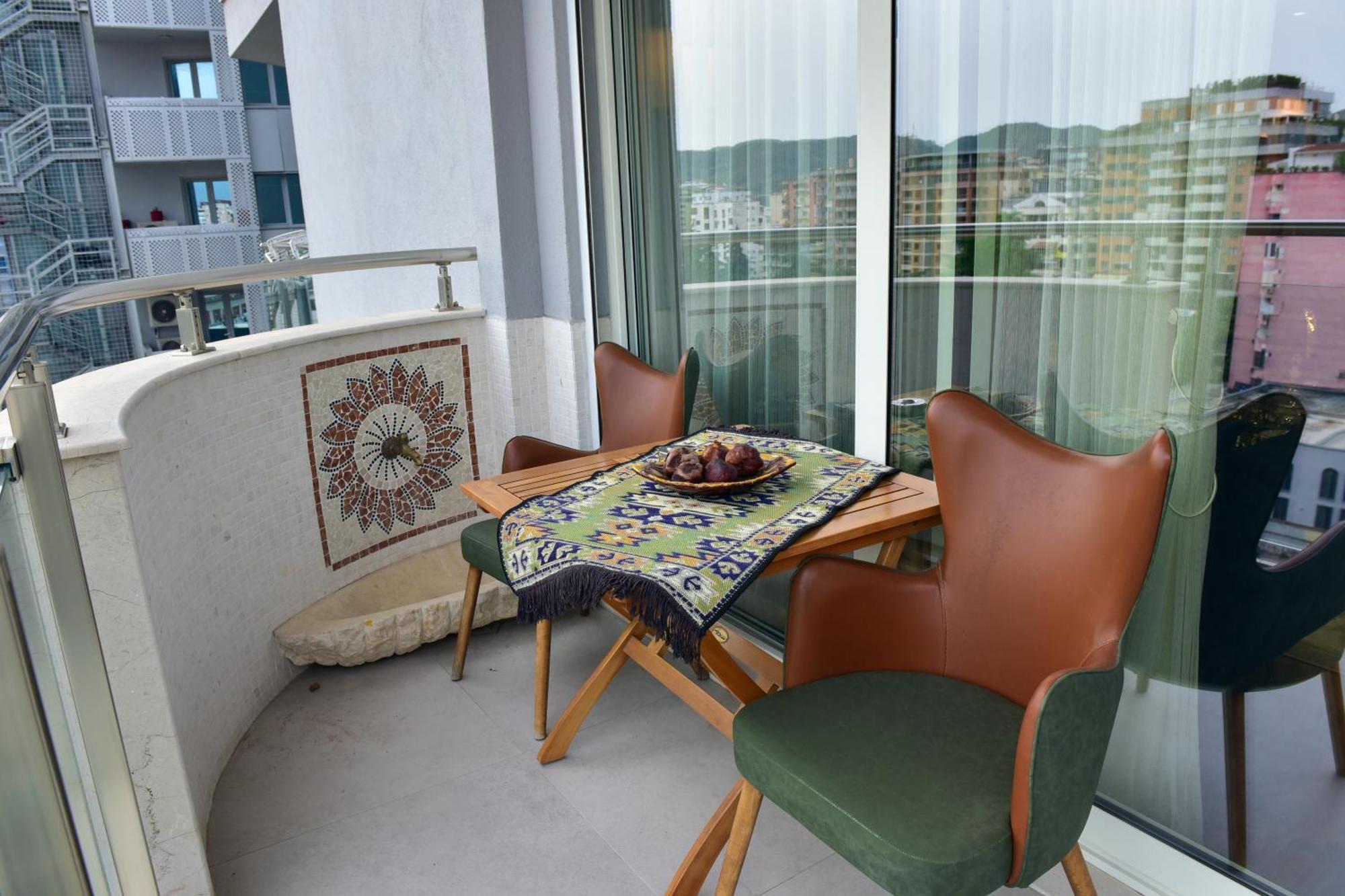 Luxury * Tirana