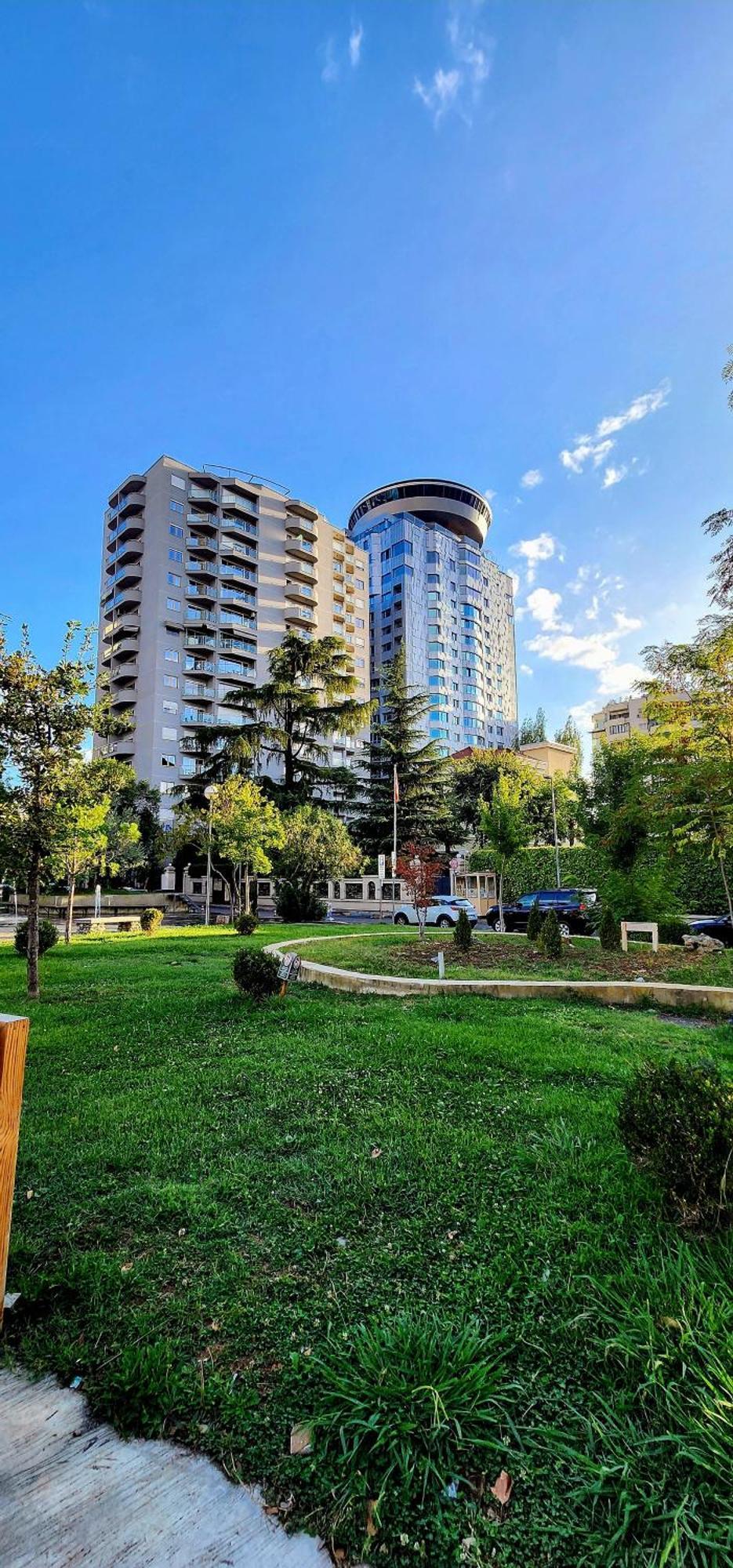 Luxury * Tirana
